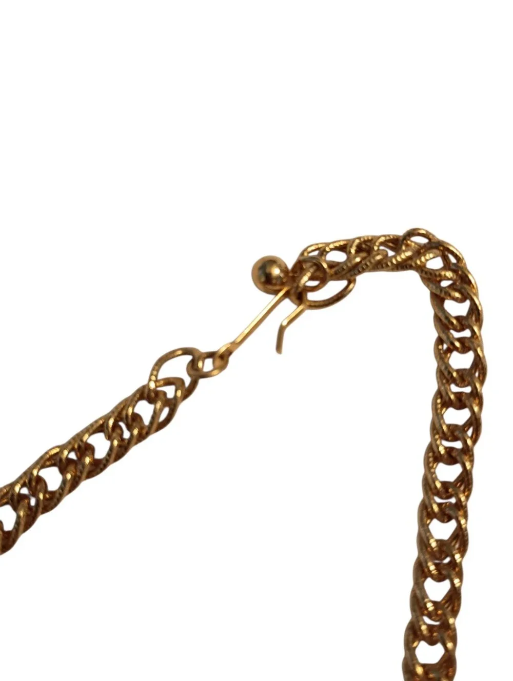 Vintage 1980s Avon Gold Toned Chain Gilded Mesh Crescent Shaped Hook Clasp 20